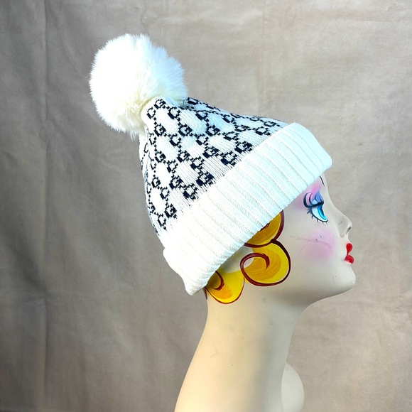 Winter Knitted Cap Accessories - NWT Winter Knitted Cap Fleece interior 10” x 8” Hat